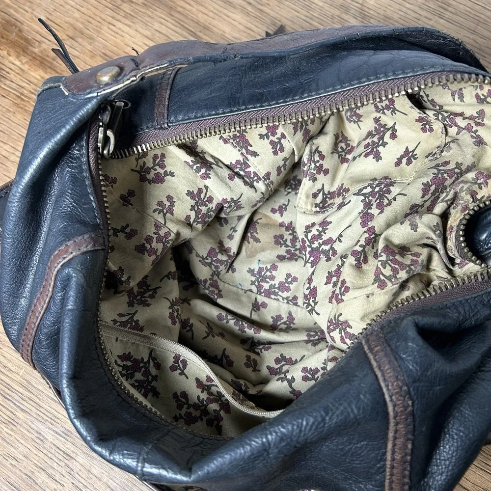 Fossil Black Leather Shoulder Bag Hobo Purse W/Key Charm, Brass Hardware